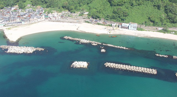 鹰巢・鲇川・越廼海水浴场