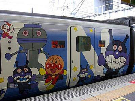 充满童趣的日本小火车