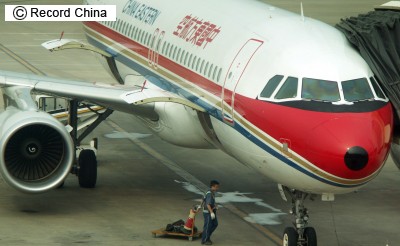 那霸机场中国客机进入跑道致日本客机重新迫降