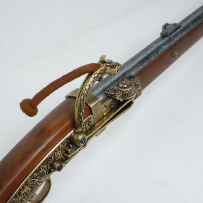 岐阜县轮之内町民家中收藏的70余支火绳枪被盗