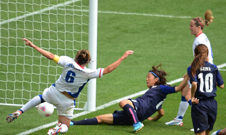 日本女足险胜法国 首进奥运会决赛