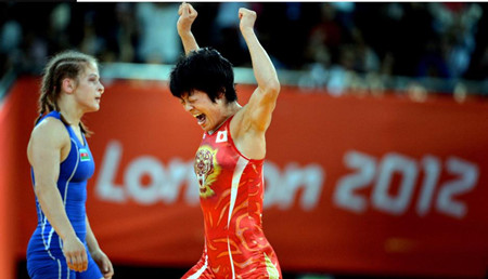 日本女将太凶猛 摔跤项目迎夺金高潮