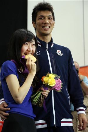 家有贤妻！日本奥运拳击冠军背后的故事