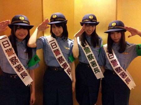 Nmb48萌妹就任 一日署长 亲传防色狼高招 日本通