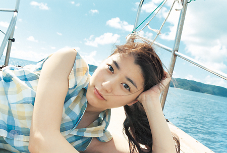 成海璃子推出大胆性感写真集想 快点生孩子 日本通 成海璃子推出大胆性感写真集想 快点生孩子 日本通