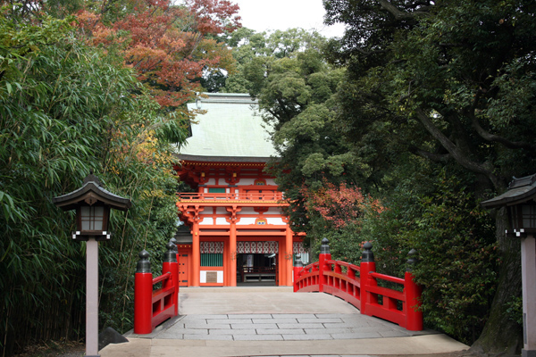 武藏一宫冰川神社