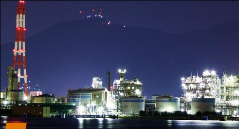“工厂萌”旅游 领略日本四大工厂夜景