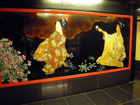 领略东京“1亿日元的厕所”