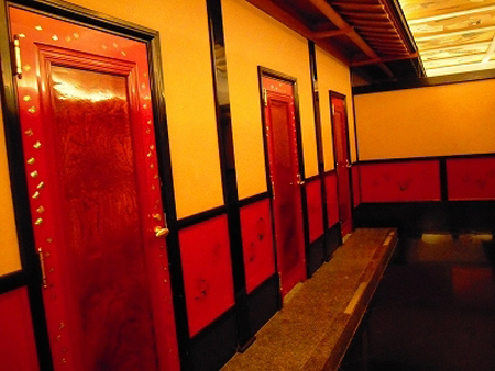 领略东京“1亿日元的厕所”