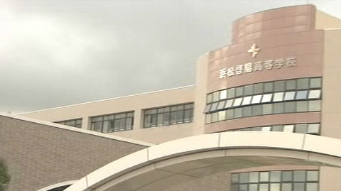 静冈县花季高三女生跳楼身亡 警方疑是自杀