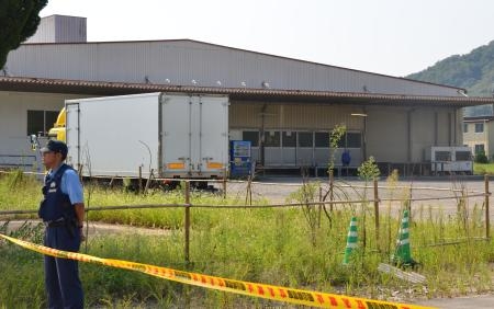冈山丨面包制造公司工厂仓库中发现一女尸