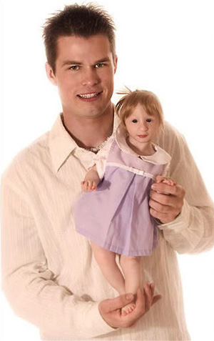 英国幼儿园小女孩身高68cm引日本网友热议