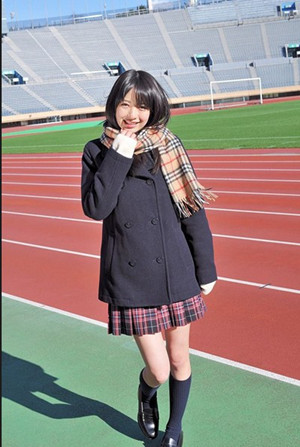 大野丝出任今年日本高中足球的应援经理