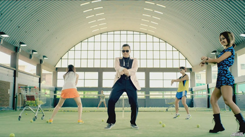 江南style Youtube点击量破8亿日本网民再吐槽 日本通