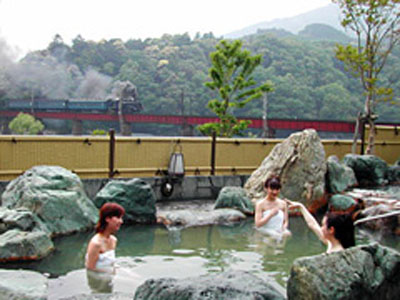 享受日本奇特快乐温泉之旅