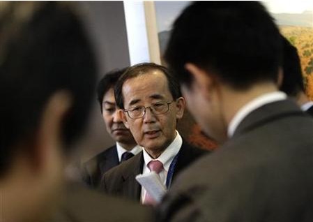 日本央行行长就近期的宽松政策进行说明