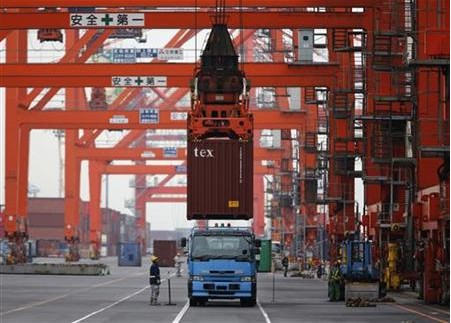 日本10月贸易逆差创同期新高 对华汽车出口减8成