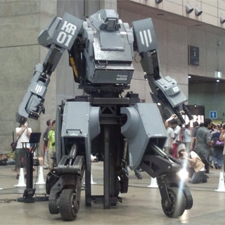 东京科学未来馆展出巨型陆战机器人Kuratas