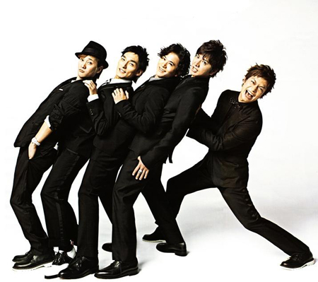 SMAP：中居正广定胜败 “万年音痴”遭成员调侃