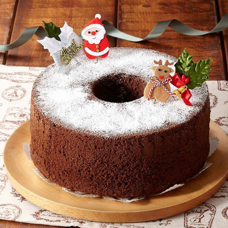 日本圣诞节蛋糕甜蜜出炉