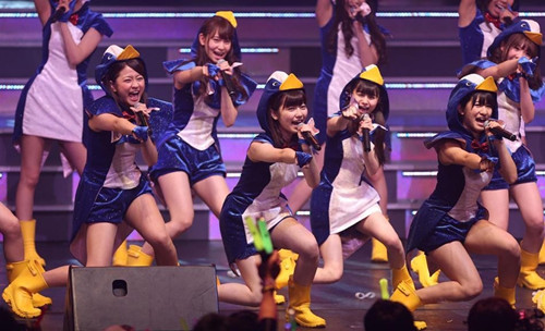 AKB48专场落幕 《奔跑吧！企鹅》排名第一
