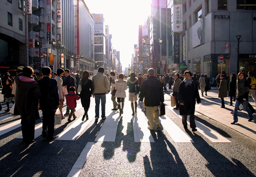 东京人口超1300万 自然增长率首次出现负增长