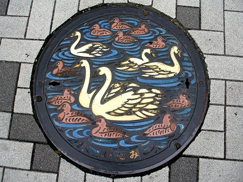 日本的井盖真的还可以做成这样！