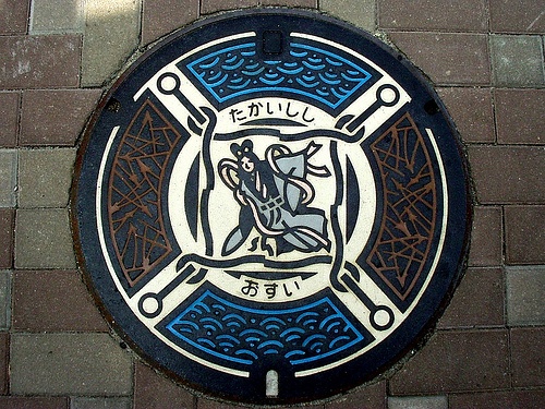 日本的井盖真的还可以做成这样！