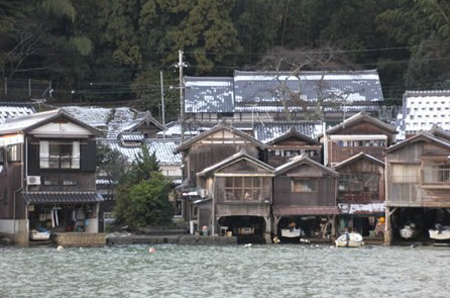 京都郊外美丽神奇的渔村