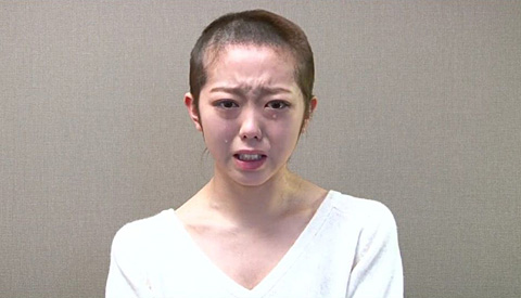Akb48峯岸南剃尼姑头谢罪却不反省引话题 日本通 Akb48峯岸南剃尼姑头谢罪却不反省引话题 日本通