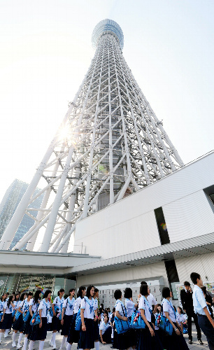 东京晴空塔迎来开业一周年 游客人数超五千万