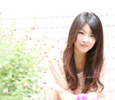 福田麻由子出演舞台剧女大学生星途被看好 日本通