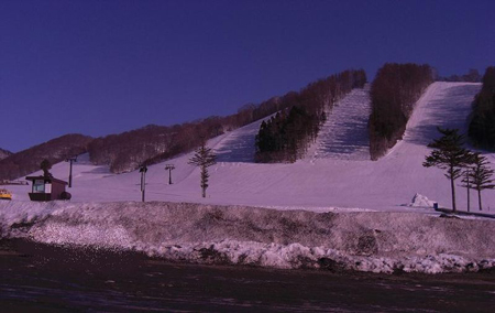 户隐滑雪场