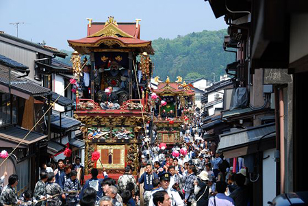 越中八尾曳山祭