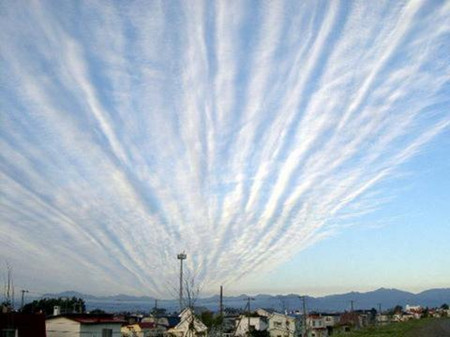 名古屋惊现地震云 学者表示没有任何科学依据