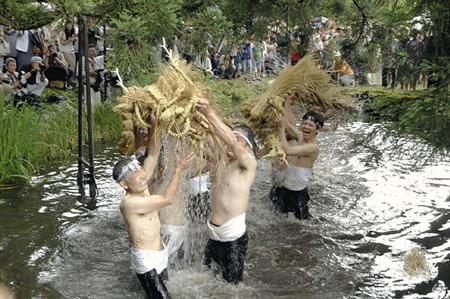 岛根县水源公园求雨仪式要雨得雨