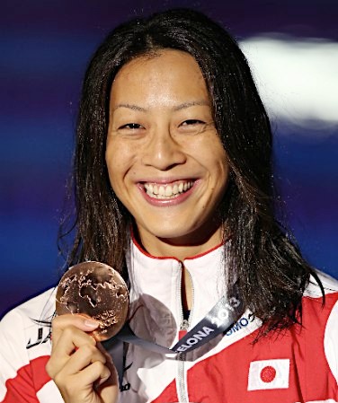 世锦赛女子100米仰泳决赛 寺川绫逆转摘铜