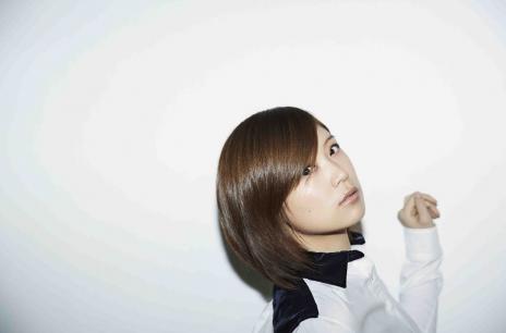 绚香首推翻唱专辑 翻唱经典名曲