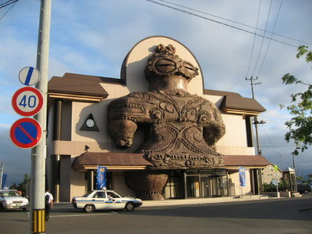 日本造型“诡异”车站大集合