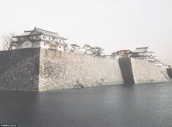 日本100多年前的一组照片被发现