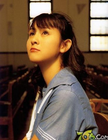 日本女生独爱校服 盘点高中校园里的“制服美少女“