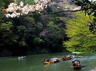 近畿地区旅游特色介绍