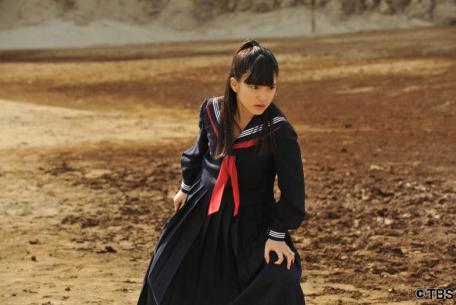 川岛海荷出演《SPEC~零》sp 饰演神秘不良少女