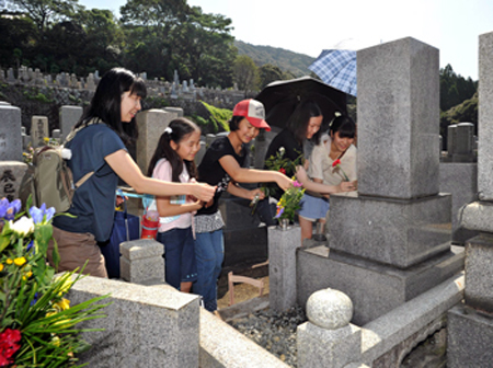 京都大谷本庙盂兰盆节期间将迎15万扫墓者