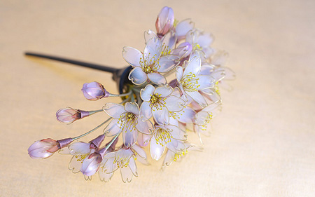 发间留“花” 定格最美瞬间