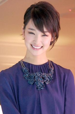 刚力彩芽期待更加活跃 “想多积累经验”