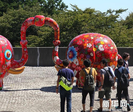 雕刻自然与时光——日本首家户外美术馆掠影