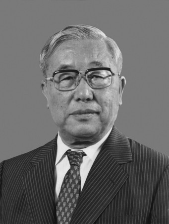 丰田汽车前社长丰田英二去世 享年100岁