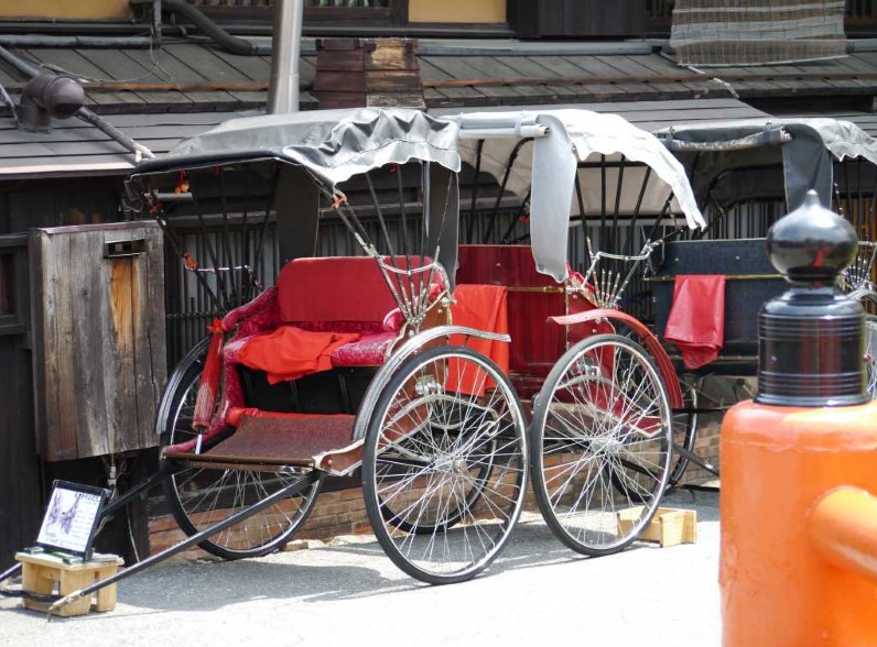 岐阜县高山市的和风街景