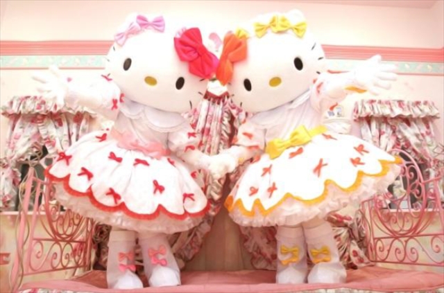 Hello Kitty诞生40周年庆祝!东京三丽欧彩虹乐园纪念演出